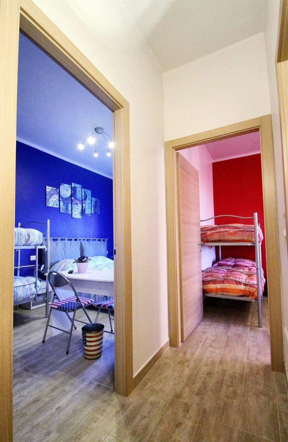 كونيو B&B Il Rosso E Il Blu المظهر الخارجي الصورة